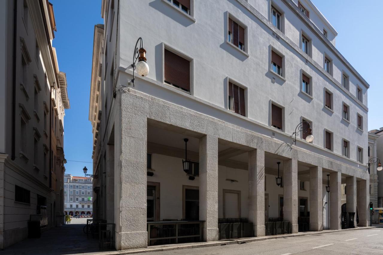 Vis A Vis Apartments Trieste Exterior photo