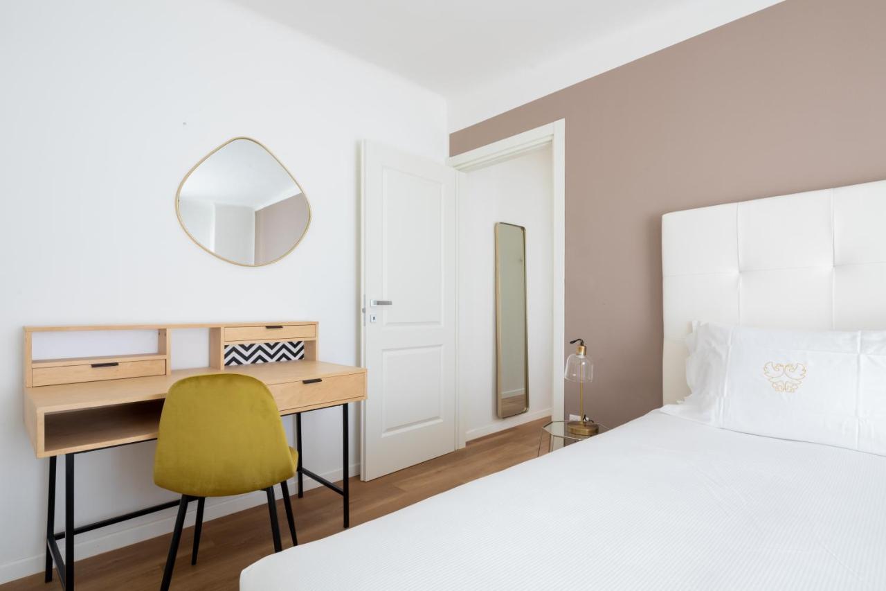 Vis A Vis Apartments Trieste Exterior photo